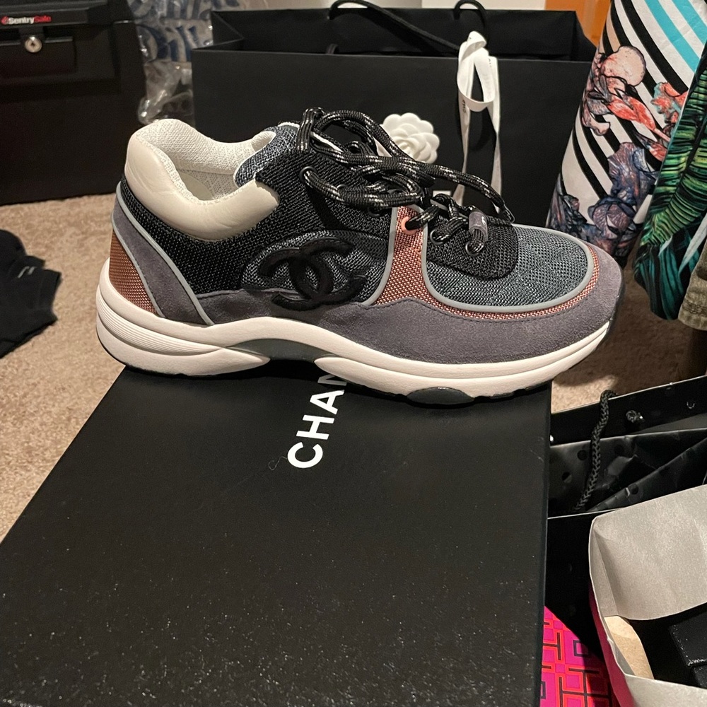 Size 40 brand new Chanel’s sneakers